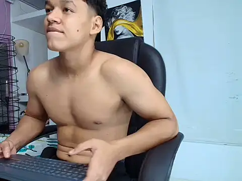 oliver evans  online show from 16, 4, 2026