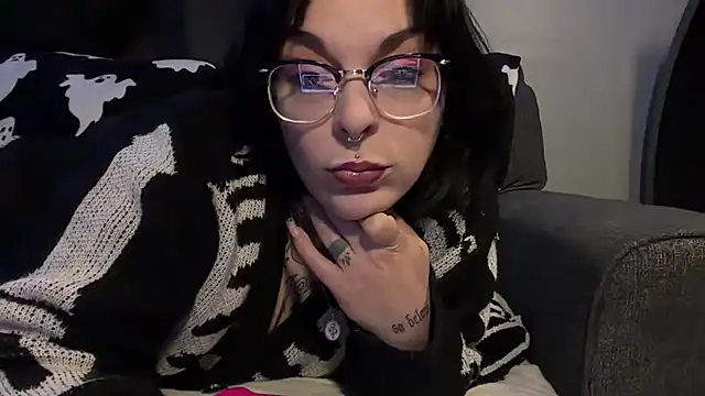 AmalaHexx online show from 12, 5, 2026