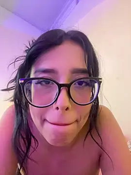 milakitti online show from 24, 4, 2026
