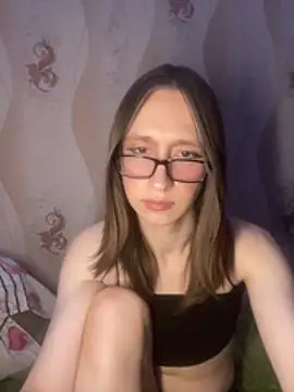 yullinka online show from 16, 4, 2026