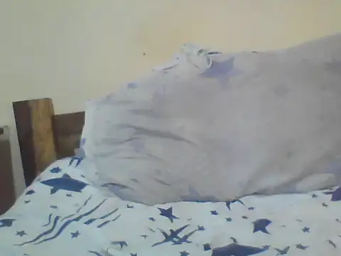 Snapshot of Honnnyyy chatting on 24, 4, 2026 Honnnyyy online show from 24, 4, 2026