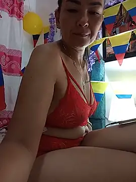 Snapshot of LuluDream chatting on 20, 6, 2026 LuluDream online show from 20, 6, 2026