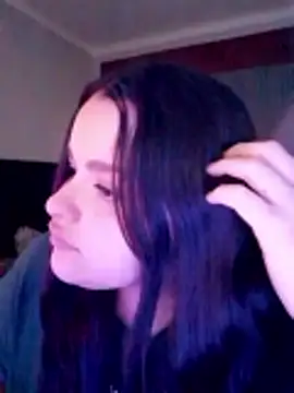 Snapshot of estrell4 chatting on 21, 5, 2026 estrell4 online show from 21, 5, 2026