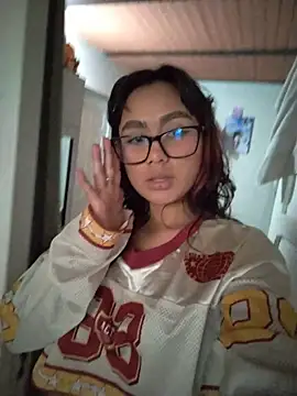 Lilith evans  online show from 17, 4, 2026