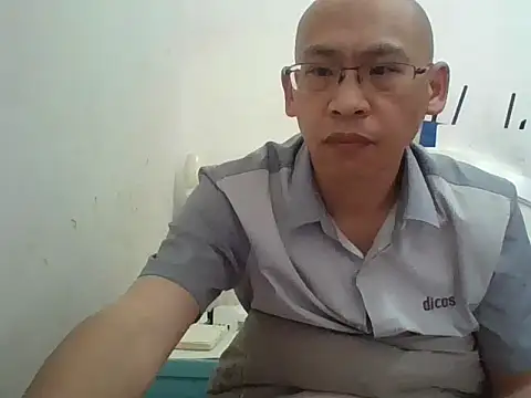 Snapshot of benly118 chatting on 21, 4, 2026 benly118 online show from 21, 4, 2026