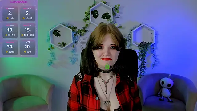 Snapshot of nikki_kiss_ chatting on 6, 7, 2026 nikki kiss online show from 6, 7, 2026