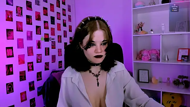 Snapshot of nikki_kiss_ chatting on 24, 7, 2026 nikki kiss online show from 24, 7, 2026