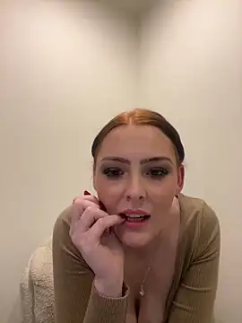 MiraVoss18 online show from 15, 4, 2026