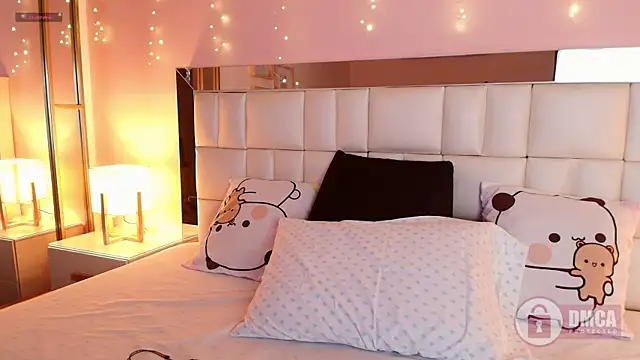 lily reeds online show from 17, 4, 2026