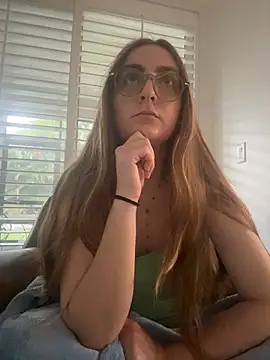 Snapshot of prettykitttty chatting on 3, 7, 2026 prettykitttty online show from 3, 7, 2026