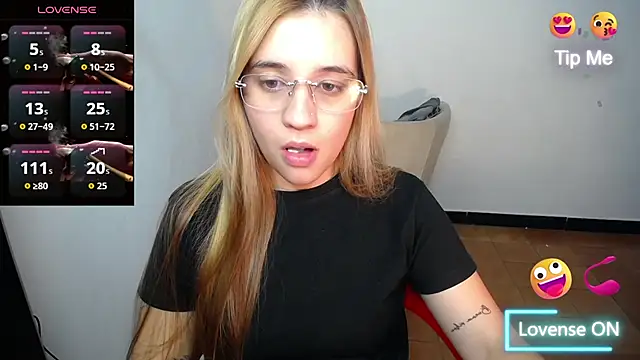 Snapshot of Ambar_lynn01 chatting on 26, 6, 2026 Ambar lynn01 online show from 26, 6, 2026