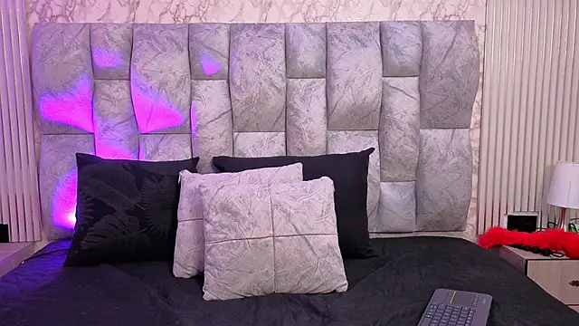 Thaliavegas online show from 15, 4, 2026