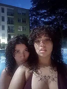 Chloe and Violeta online show from 8, 7, 2026