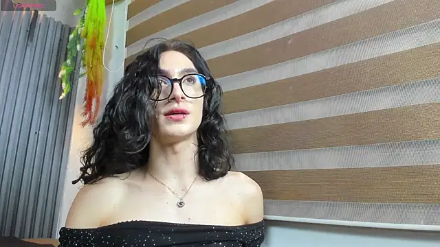 Snapshot of Shammy_rosse chatting on 11, 6, 2026 Shammy rosse online show from 11, 6, 2026