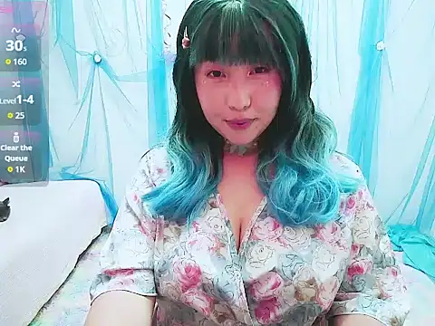 shusweetie online show from 20, 4, 2026