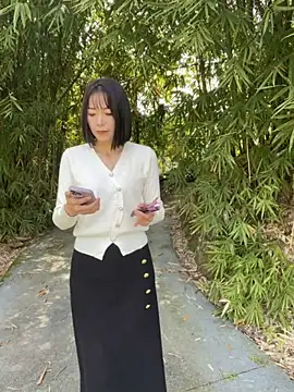 fafade2588 online show from 17, 4, 2026