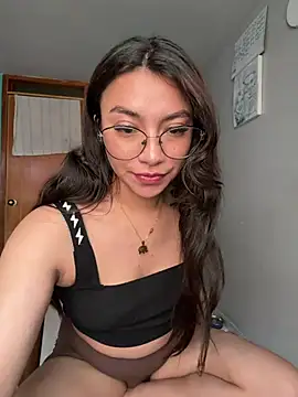 CocoaGigiMuse online show from 25, 6, 2026