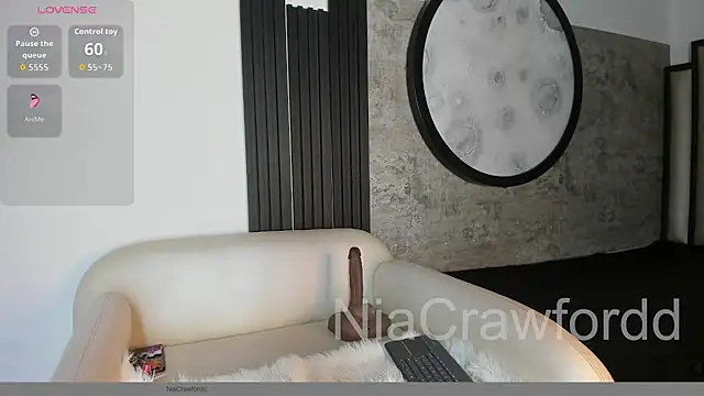 NiaCrawfordd online show from 30, 4, 2026