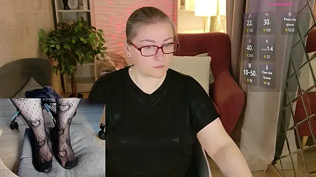 Snapshot of Alexandra_Kind chatting on 2, 6, 2026 Alexandra Kind online show from 2, 6, 2026