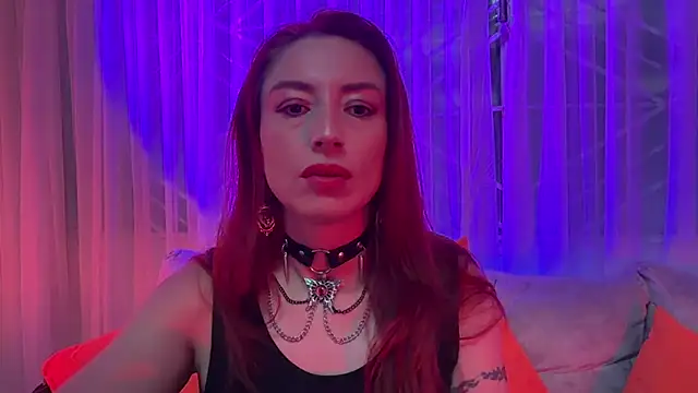Queenscarlettsecret online show from 11, 7, 2026