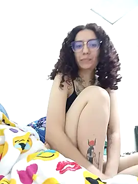 Snapshot of Aura_Phone chatting on 20, 4, 2026 Aura Phone online show from 20, 4, 2026