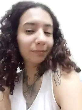Snapshot of Aura_Phone chatting on 24, 4, 2026 Aura Phone online show from 24, 4, 2026