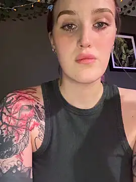 PollyAsh online show from 21, 4, 2026