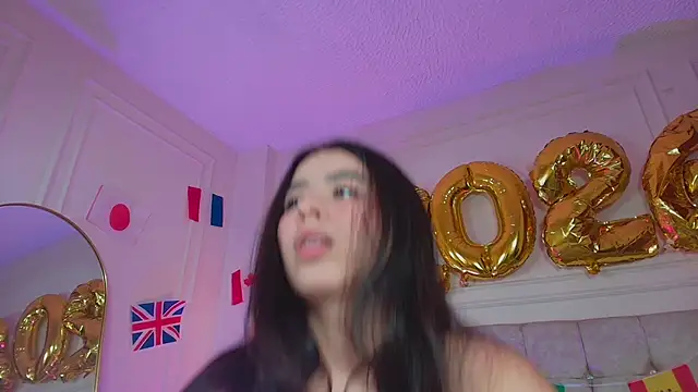 Snapshot of SophieBuitrago chatting on 16, 6, 2026 SophieBuitrago online show from 16, 6, 2026