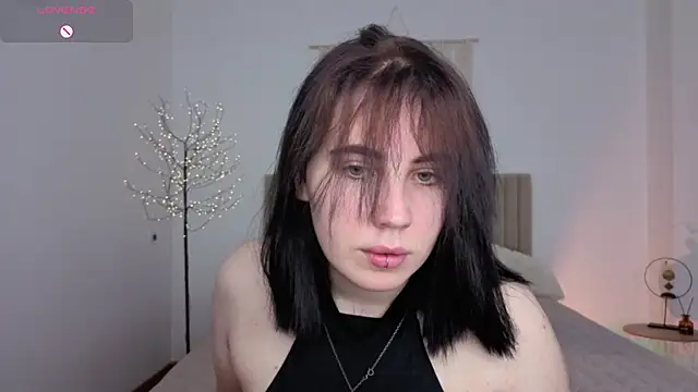 Snapshot of Shiraazsh_ chatting on 15, 5, 2026 Shiraazsh online show from 15, 5, 2026