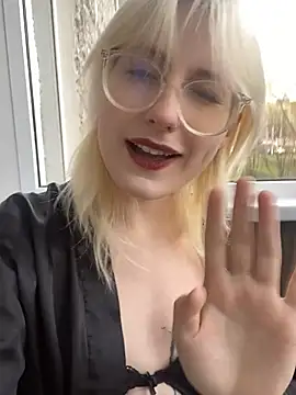 Blondie Picxel   online show from 27, 4, 2026