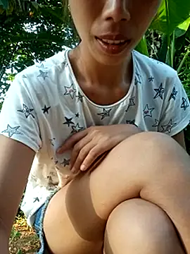 Snapshot of Elena_Mia chatting on 13, 7, 2026 Elena Mia online show from 13, 7, 2026