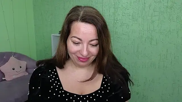 Snapshot of Zoe_Zephyr chatting on 2, 5, 2026 Zoe Zephyr online show from 2, 5, 2026