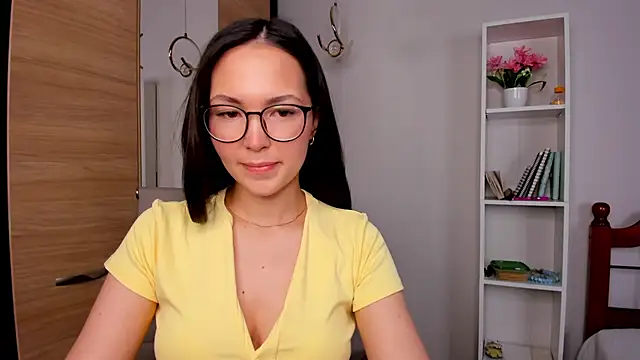 Snapshot of ameliyaa_sun chatting on 23, 5, 2026 ameliyaa sun online show from 23, 5, 2026