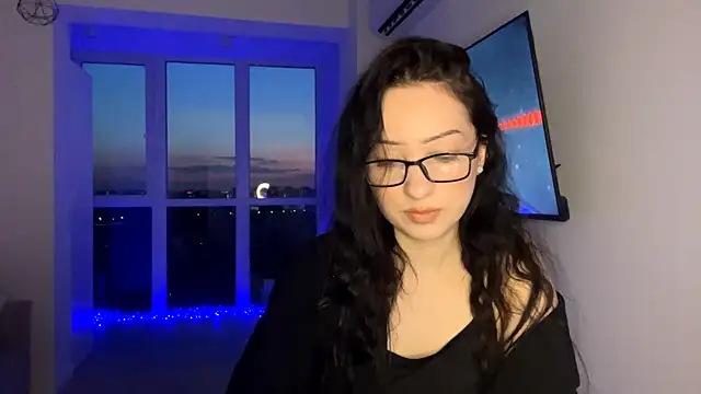 Snapshot of Meow_Alika chatting on 5, 5, 2026 Meow Alika online show from 5, 5, 2026