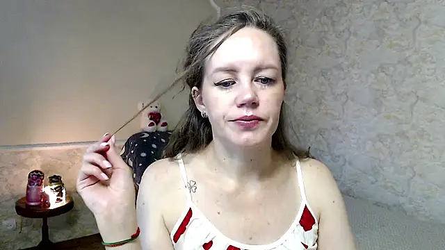 Snapshot of Fern_Lust chatting on 23, 6, 2026 Fern Lust online show from 23, 6, 2026