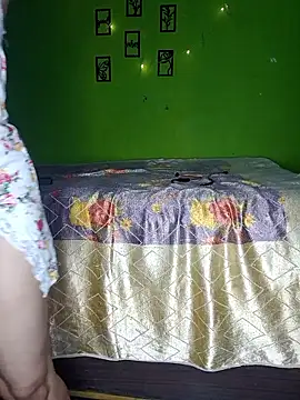 Snapshot of Sexy_Hena_69 chatting on 19, 5, 2026 Sexy Hena 69 online show from 19, 5, 2026