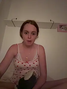 Snapshot of lilysmn chatting on 8, 6, 2026 lilysmn online show from 8, 6, 2026