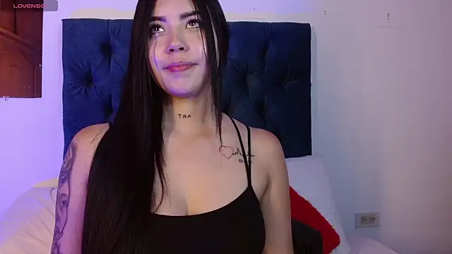 Aurora monroee online show from 17, 4, 2026