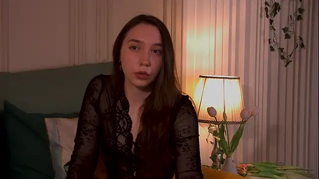 Suzaneey online show from 30, 5, 2026
