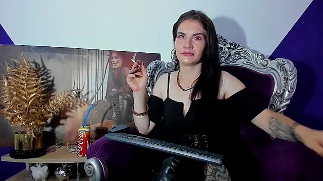 Snapshot of MistressKasandra chatting on 2, 6, 2026 MistressKasandra online show from 2, 6, 2026
