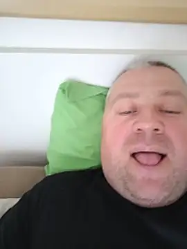 Snapshot of Anatolii_77 chatting on 15, 6, 2026 Anatolii 77 online show from 15, 6, 2026