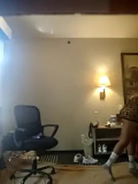 MZFANTZYHONEY online show from 23, 4, 2026