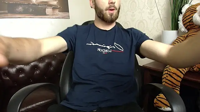 KyloEast online show from 4, 6, 2026