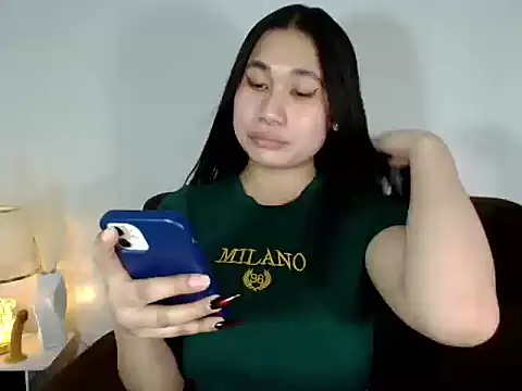 CumdesireIyahx online show from 7, 5, 2026