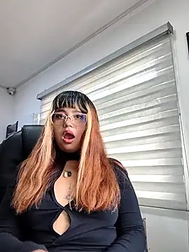 Snapshot of BelleVivianne chatting on 25, 4, 2026 BelleVivianne online show from 25, 4, 2026