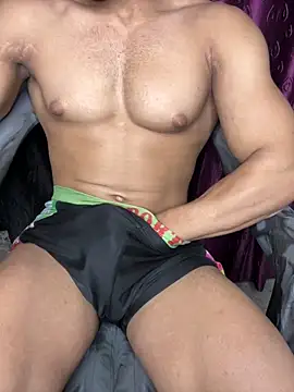 Snapshot of aarav_chaudhary007 chatting on 26, 4, 2026 aarav chaudhary007 online show from 26, 4, 2026
