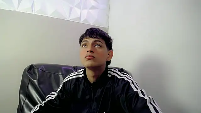 Snapshot of Yosepp_cum chatting on 26, 4, 2026 Yosepp cum online show from 26, 4, 2026