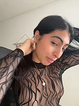 Snapshot of Lily_Rush chatting on 19, 6, 2026 Lily Rush online show from 19, 6, 2026