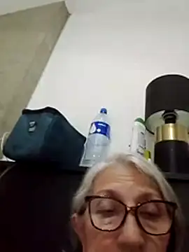 Amory63 online show from 18, 4, 2026