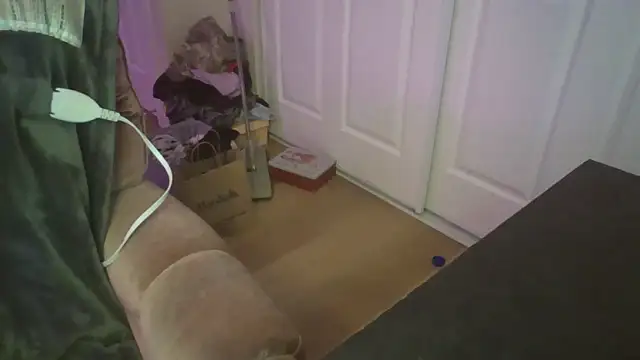 Lucysinclairr online show from 21, 4, 2026